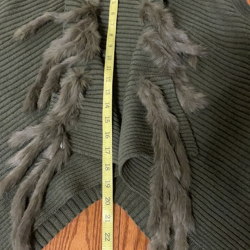 São Paulo green wool cardigan sweater with cascade rabbit fur open front Large - Picture 14 of 14